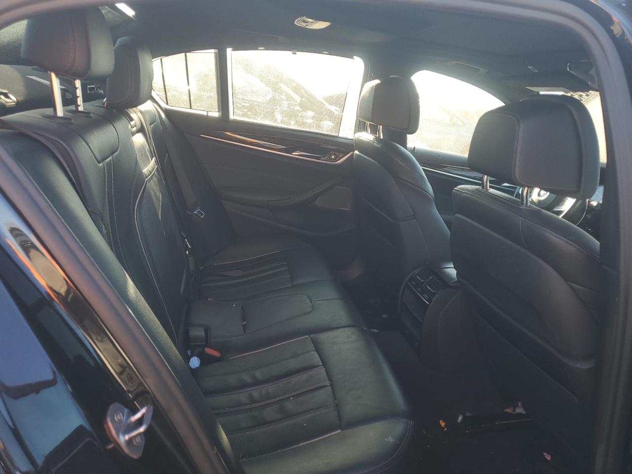 2019 BMW M5 VIN WBAJB9C55KB289312 Copart auction photo, front end damage thumbnail 10