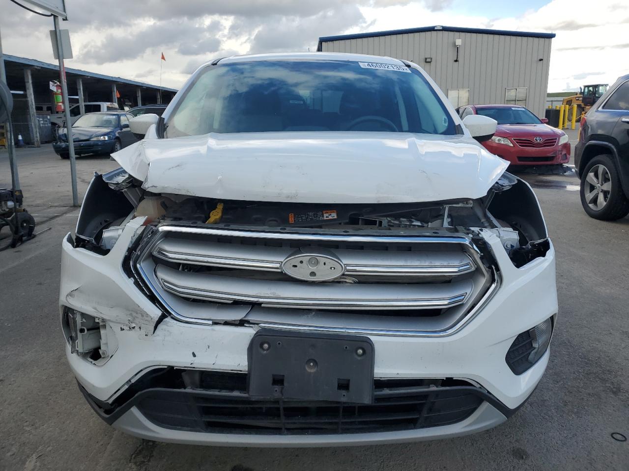 2019 Ford Escape VIN 1FMCU0GD9KUB62811 Copart auction photo, front end damage thumbnail 5
