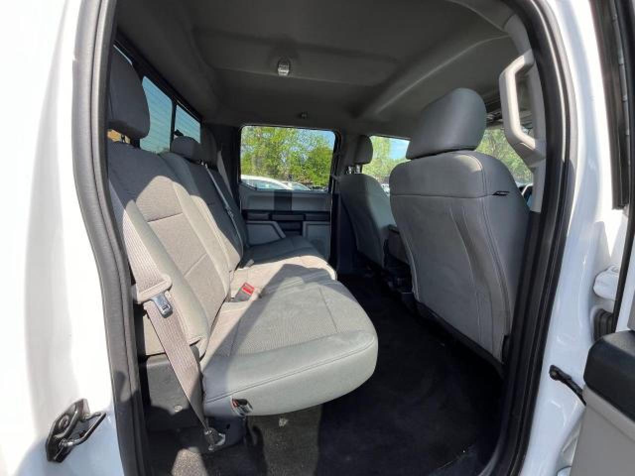 2019 Ford F350 VIN 1FT8W3DT5KED23974 Copart auction photo, minor dent/scratches / normal wear damage thumbnail 6