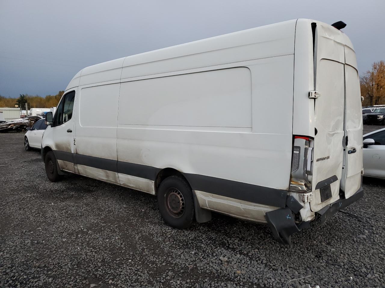 2019 Mercedes-Benz Sprinter VIN WD4PF1CD0KP176564 Copart auction photo, rear end damage thumbnail 2