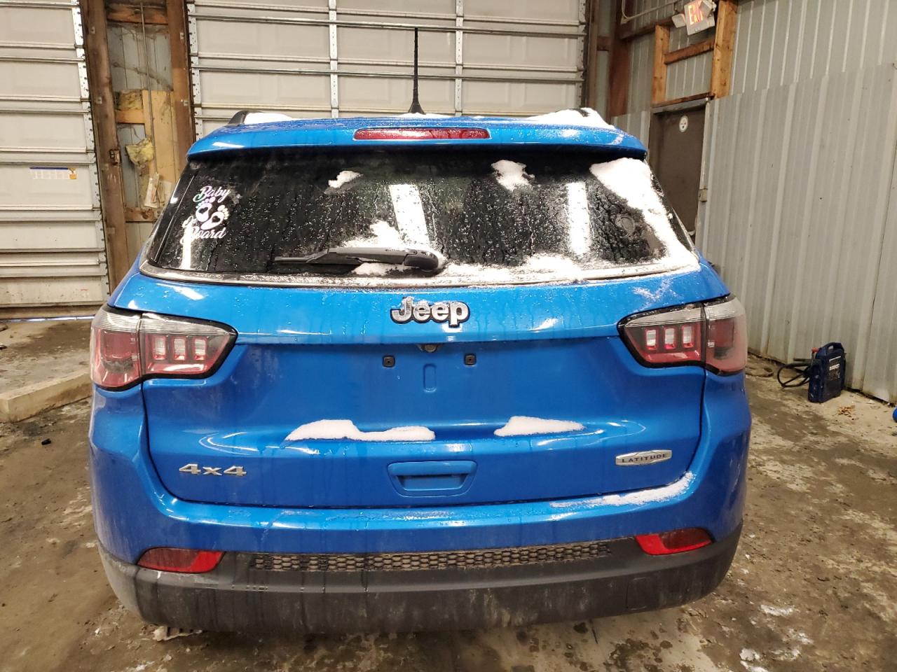 2018 Jeep Compass VIN 3C4NJDBBXJT230951 Copart auction photo, front end damage thumbnail 6