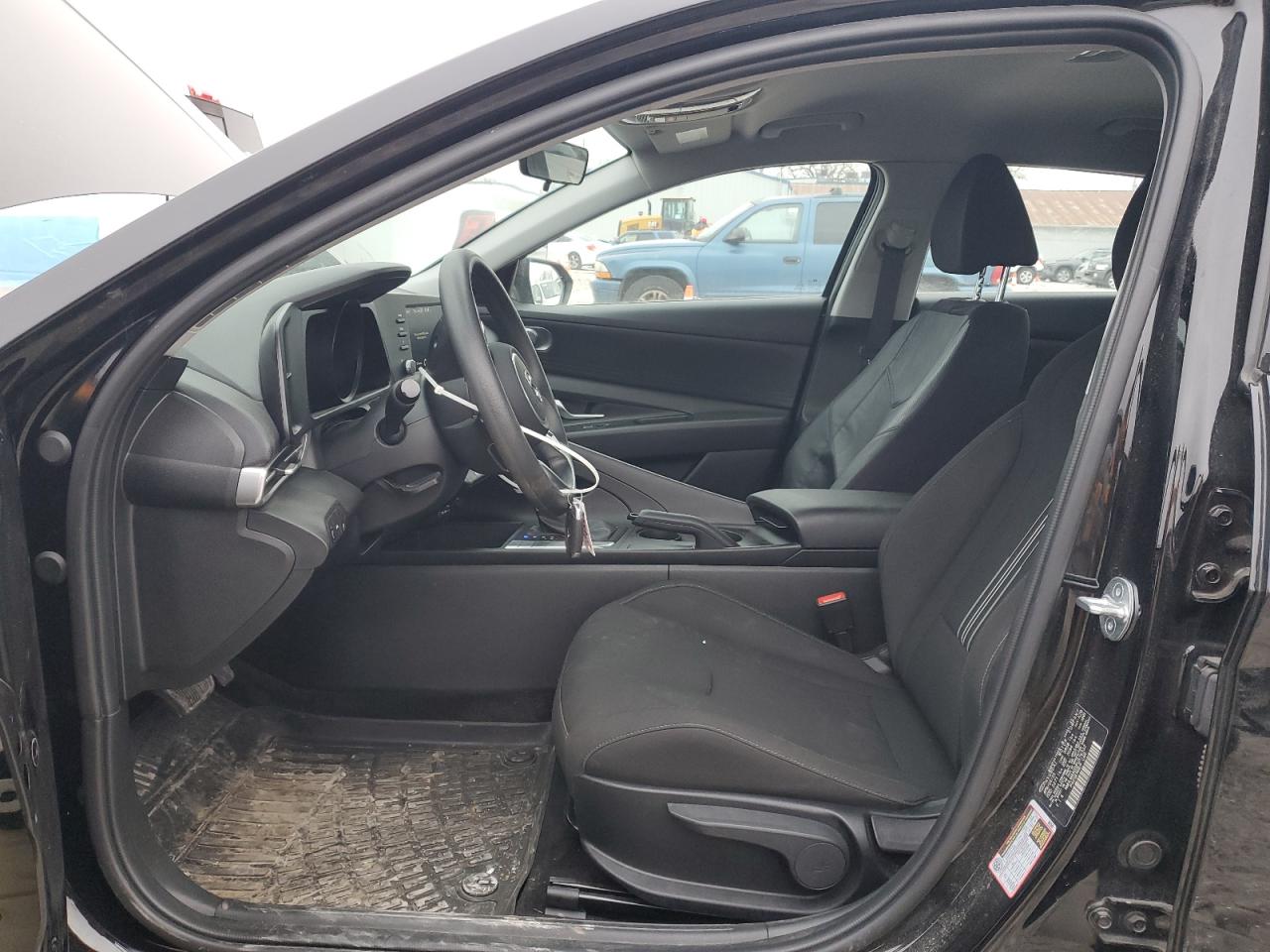 2023 Hyundai Elantra VIN KMHLM4AG5PU576332 Copart auction photo, front end / side damage thumbnail 7