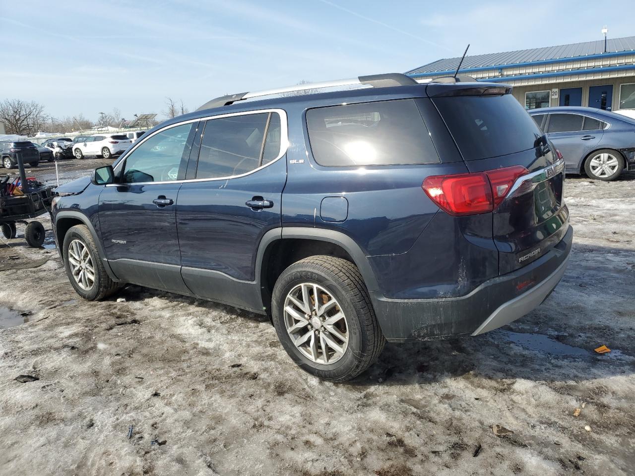 2017 GMC Acadia VIN 1GKKNSLA0HZ154696 Copart auction photo, front end / minor dent/scratches damage thumbnail 2