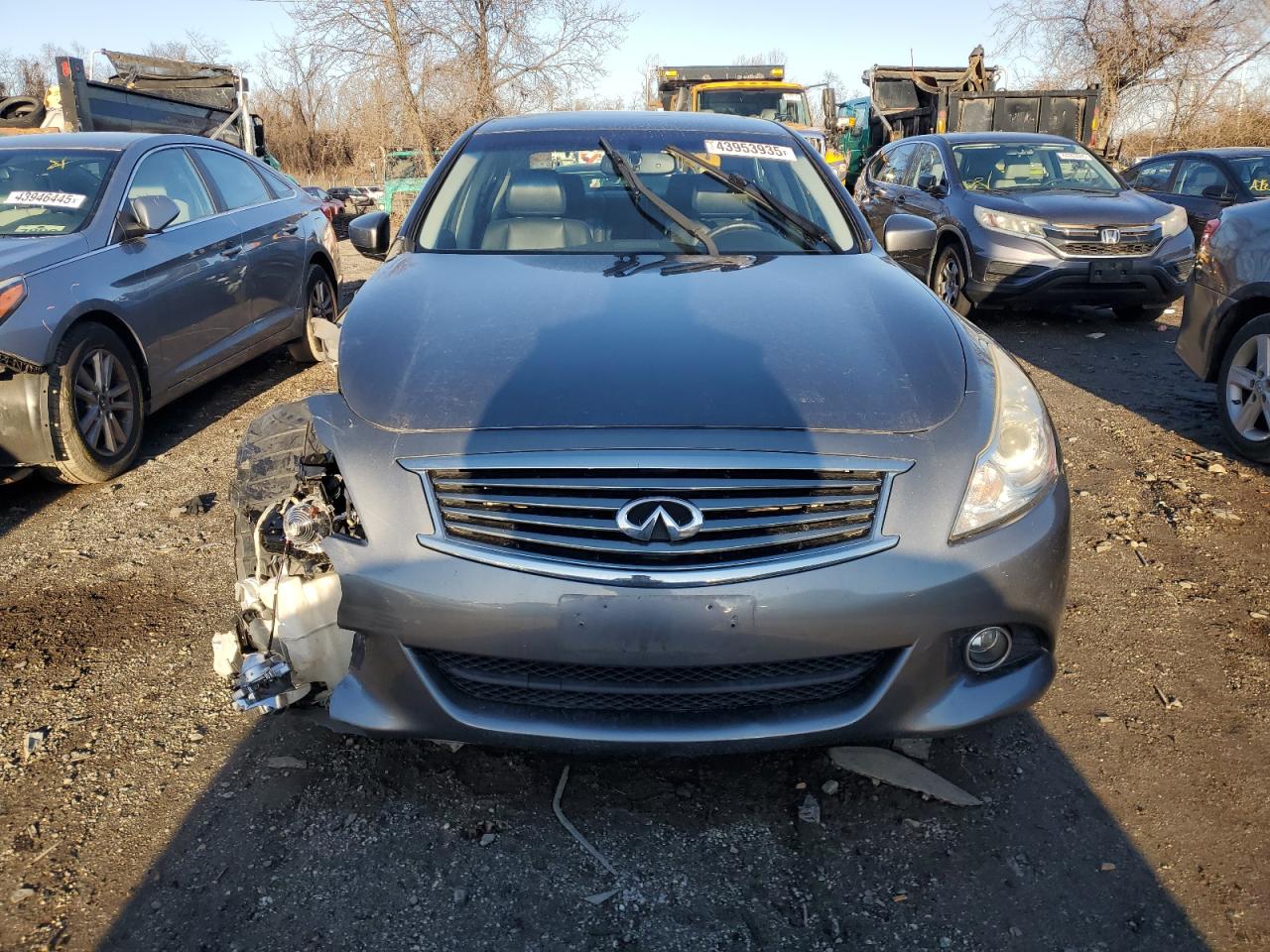 2015 Infiniti Q40 VIN JN1CV6AR4FM524898 Copart auction photo, front end / minor dent/scratches damage thumbnail 5