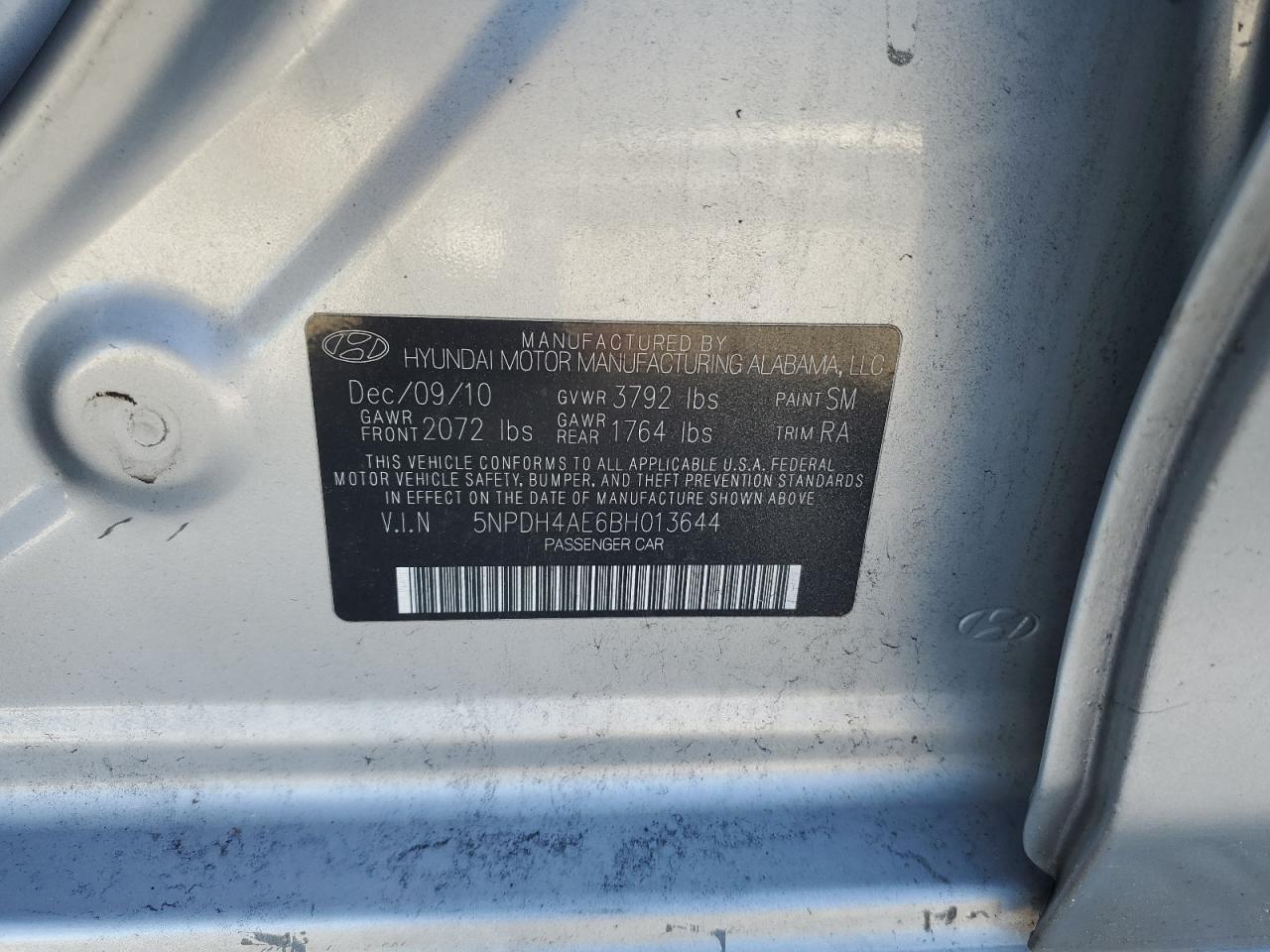 2011 Hyundai Elantra VIN 5NPDH4AE6BH013644 Copart auction photo, minor dent/scratches damage thumbnail 12