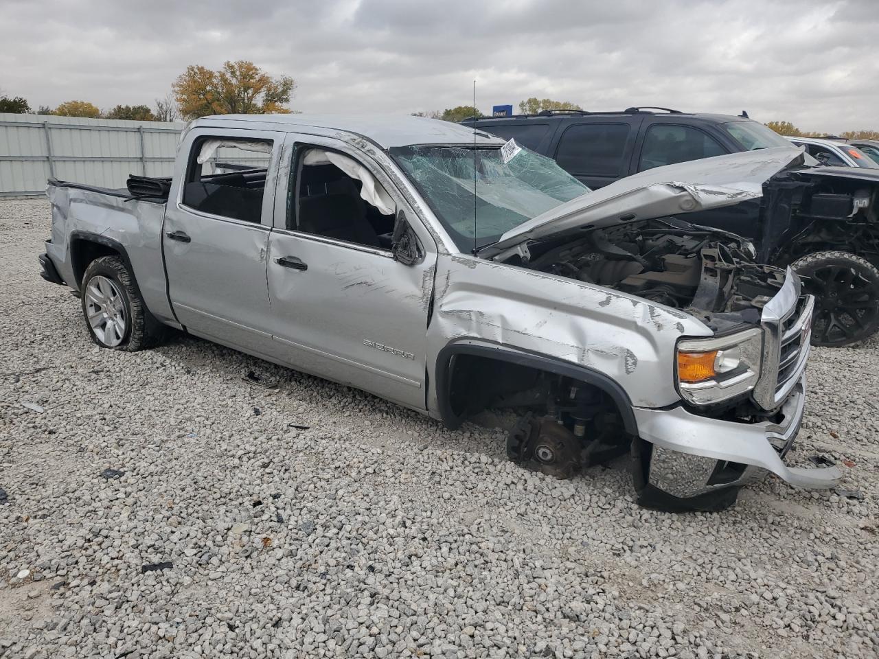 2015 GMC Sierra VIN 3GTP1UEC8FG533269 Copart auction photo, rollover damage thumbnail 4