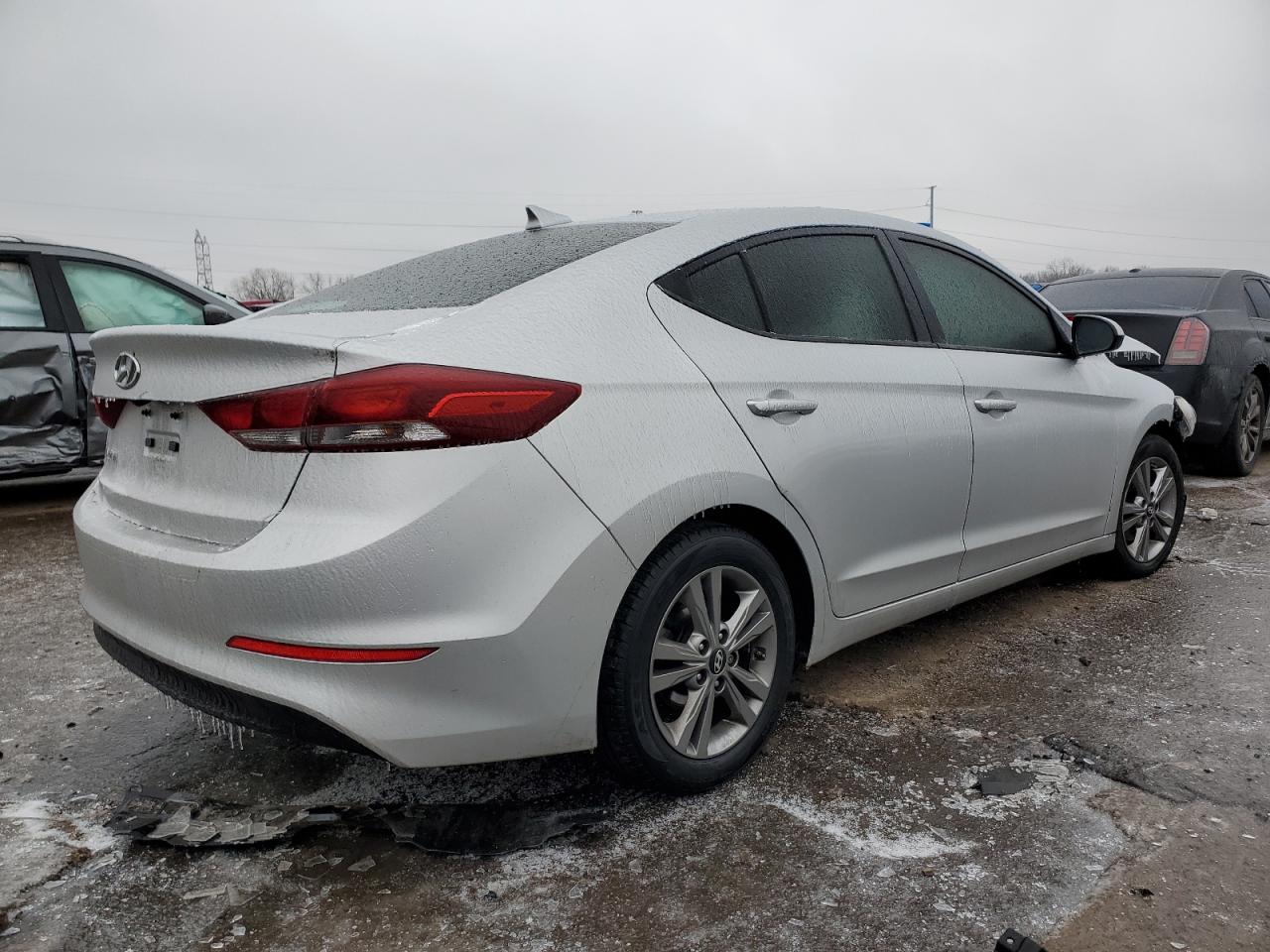 2018 Hyundai Elantra VIN KMHD84LFXJU588013 Copart auction photo, front end damage thumbnail 3
