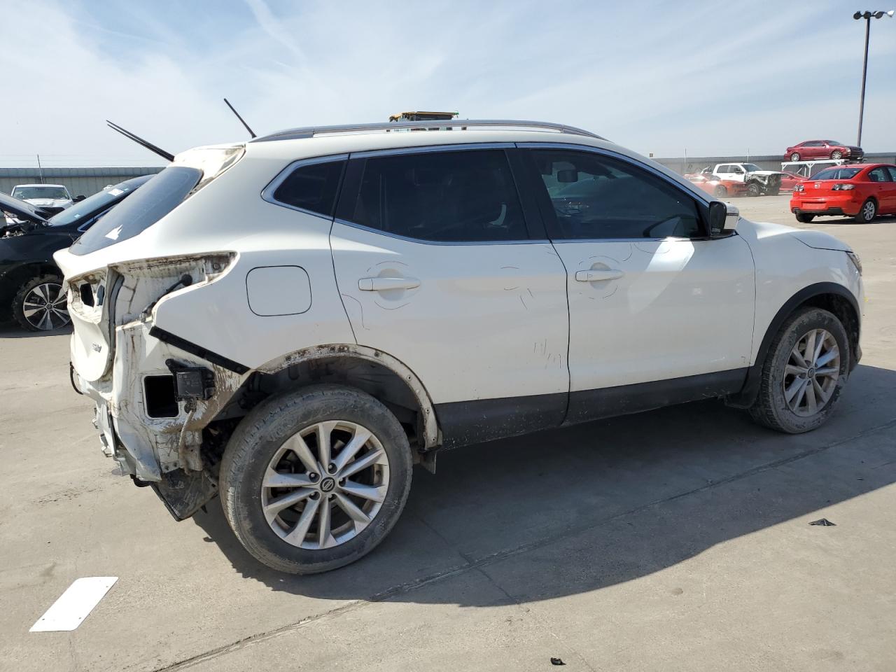 2019 Nissan Rogue VIN JN1BJ1CP6KW230939 Copart auction photo, rear end / hail damage thumbnail 3