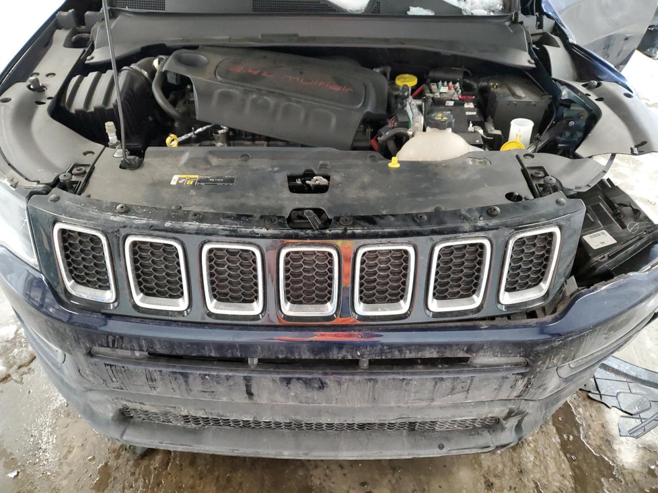 2019 Jeep Compass VIN 3C4NJDBB6KT704590 Copart auction photo, front end / side damage thumbnail 12