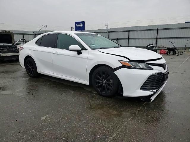 2018 Toyota Camry VIN 4T1B11HK2JU004364 Copart auction photo, front end damage thumbnail 11