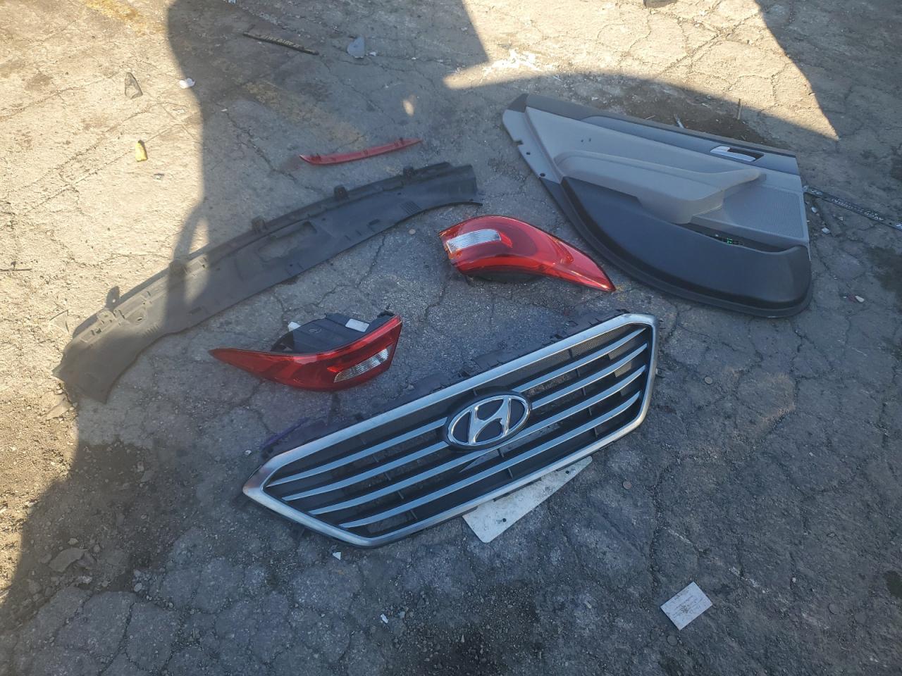 2016 Hyundai Sonata VIN 5NPE24AF9GH362979 Copart auction photo, vandalism / front end damage thumbnail 12