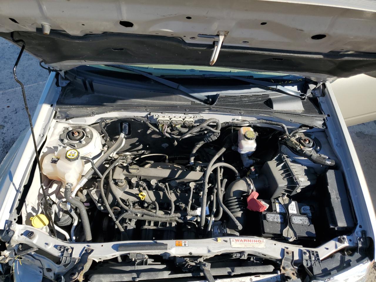 2012 Ford Escape VIN 1FMCU0D76CKB12153 Copart auction photo, front end damage thumbnail 12