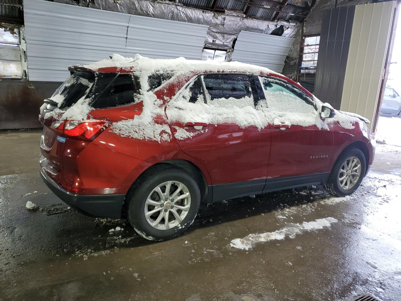 2018 Chevrolet Equinox VIN 2GNAXSEV7J6101083 Copart auction photo, front end damage thumbnail 3
