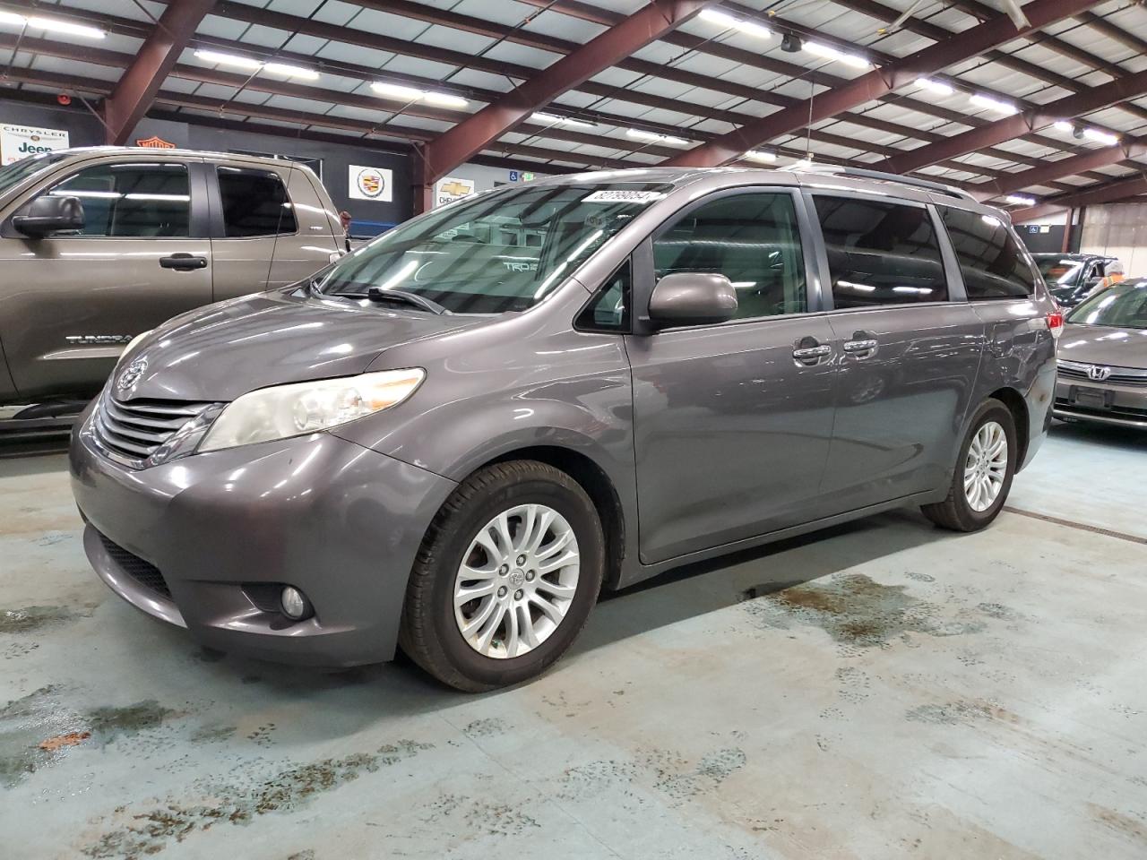 2013 Toyota Sienna VIN 5TDYK3DC5DS310893