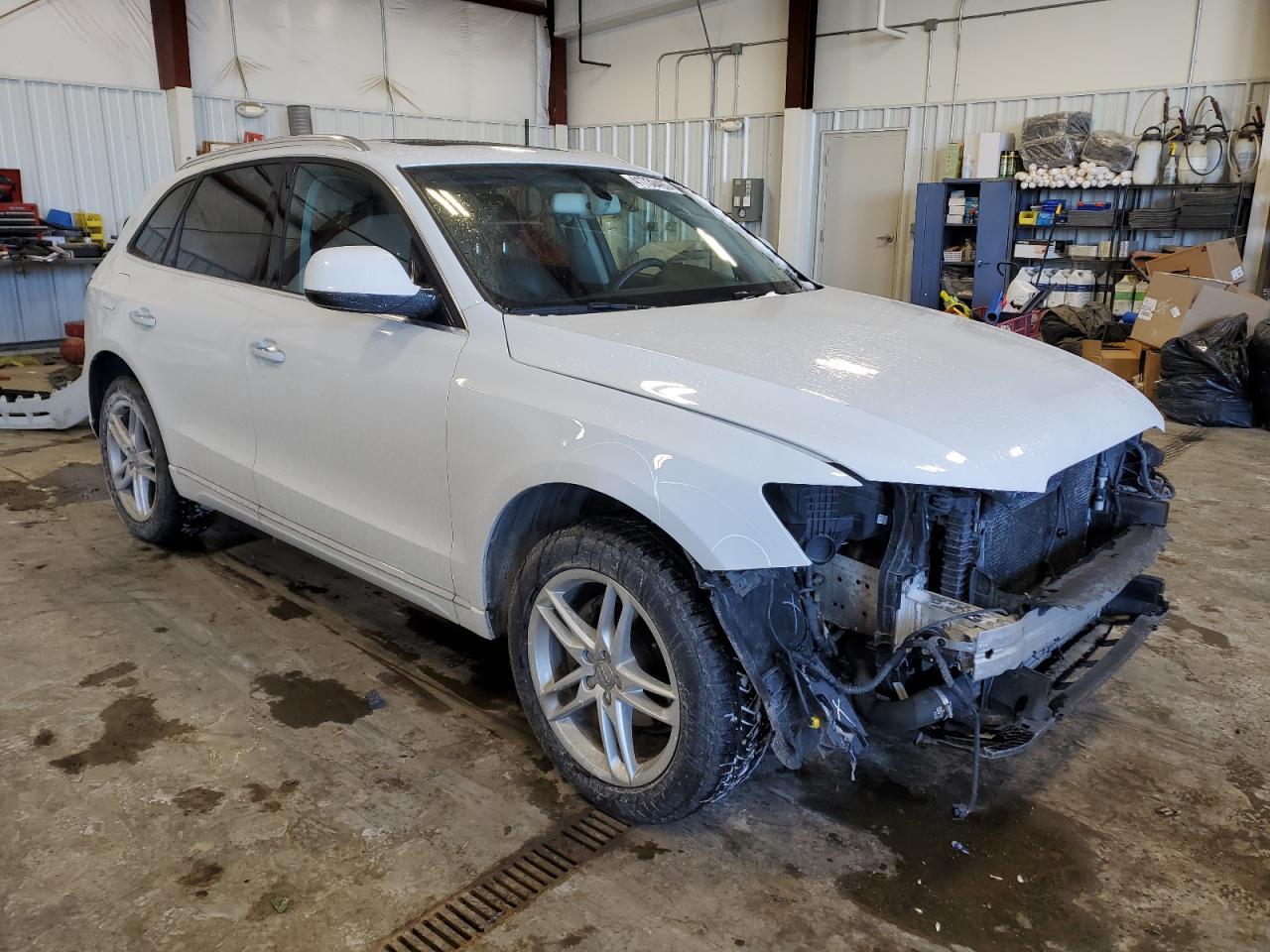 2017 Audi Q5 VIN WA1L2AFP2HA015455 Copart auction photo, front end damage thumbnail 4