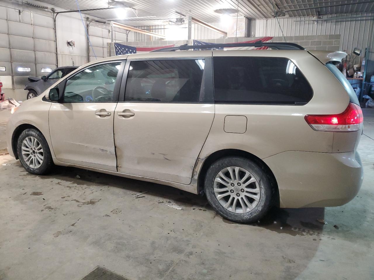 2012 Toyota Sienna VIN 5TDYK3DC0CS242890 Copart auction photo, side damage thumbnail 2