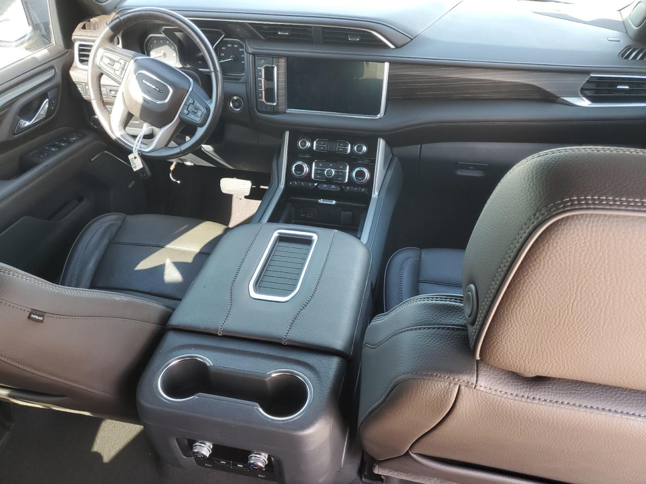 2021 GMC Yukon VIN 1GKS1DKL3MR260810 Copart auction photo, burn - engine / minor dent/scratches damage thumbnail 8