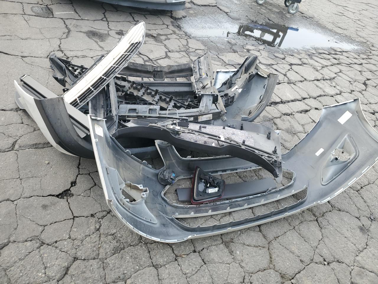 2013 Ford C-MAX VIN 1FADP5BU3DL556887 Copart auction photo, rear end / side damage thumbnail 12