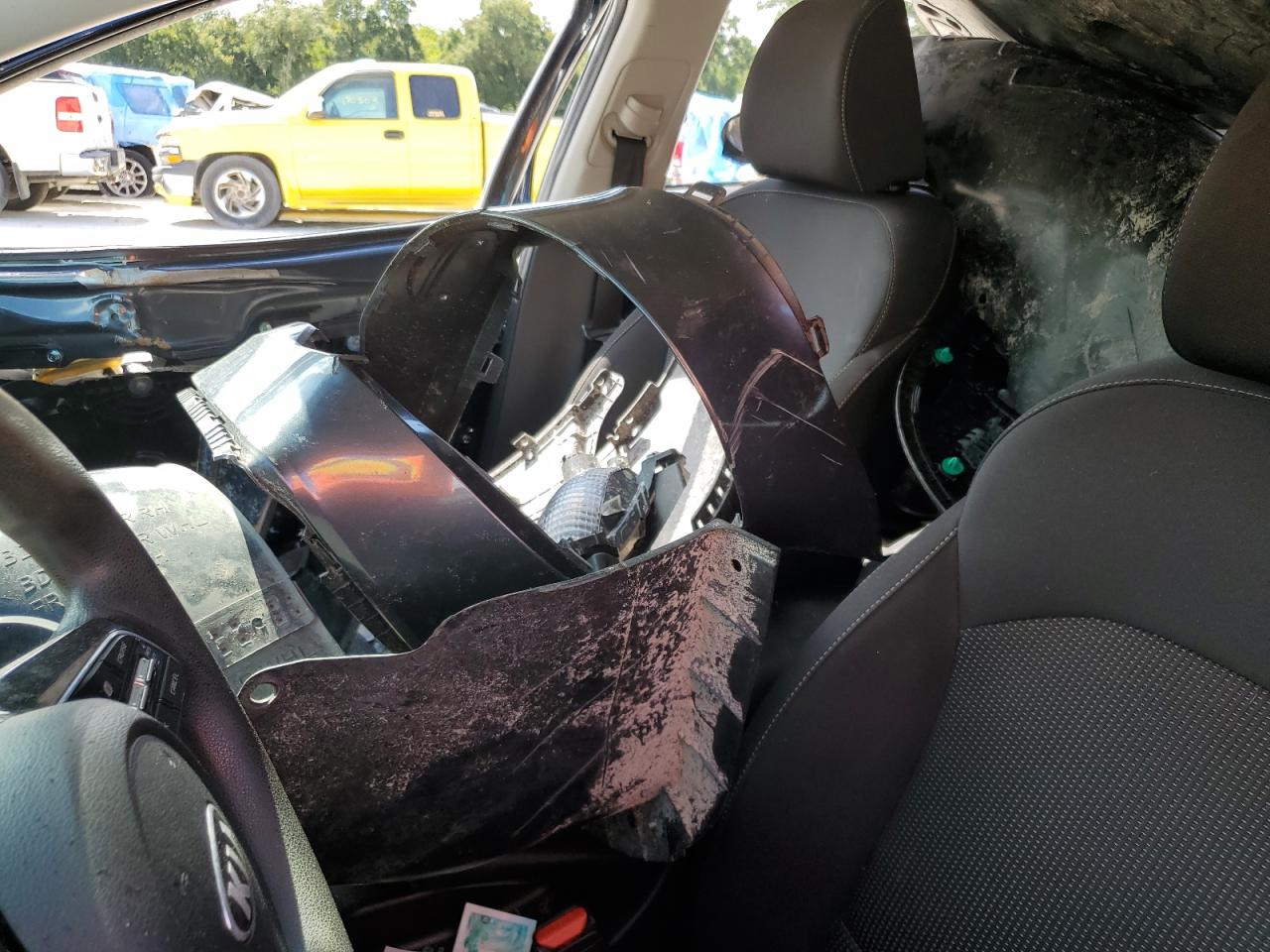2019 KIA Forte VIN 3KPF24AD9KE076128 Copart auction photo, all over damage thumbnail 13