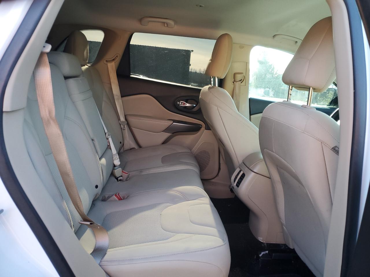 2019 Jeep Grand Cherokee VIN 1C4PJLCB1KD242804 Copart auction photo, front end / undercarriage damage thumbnail 11