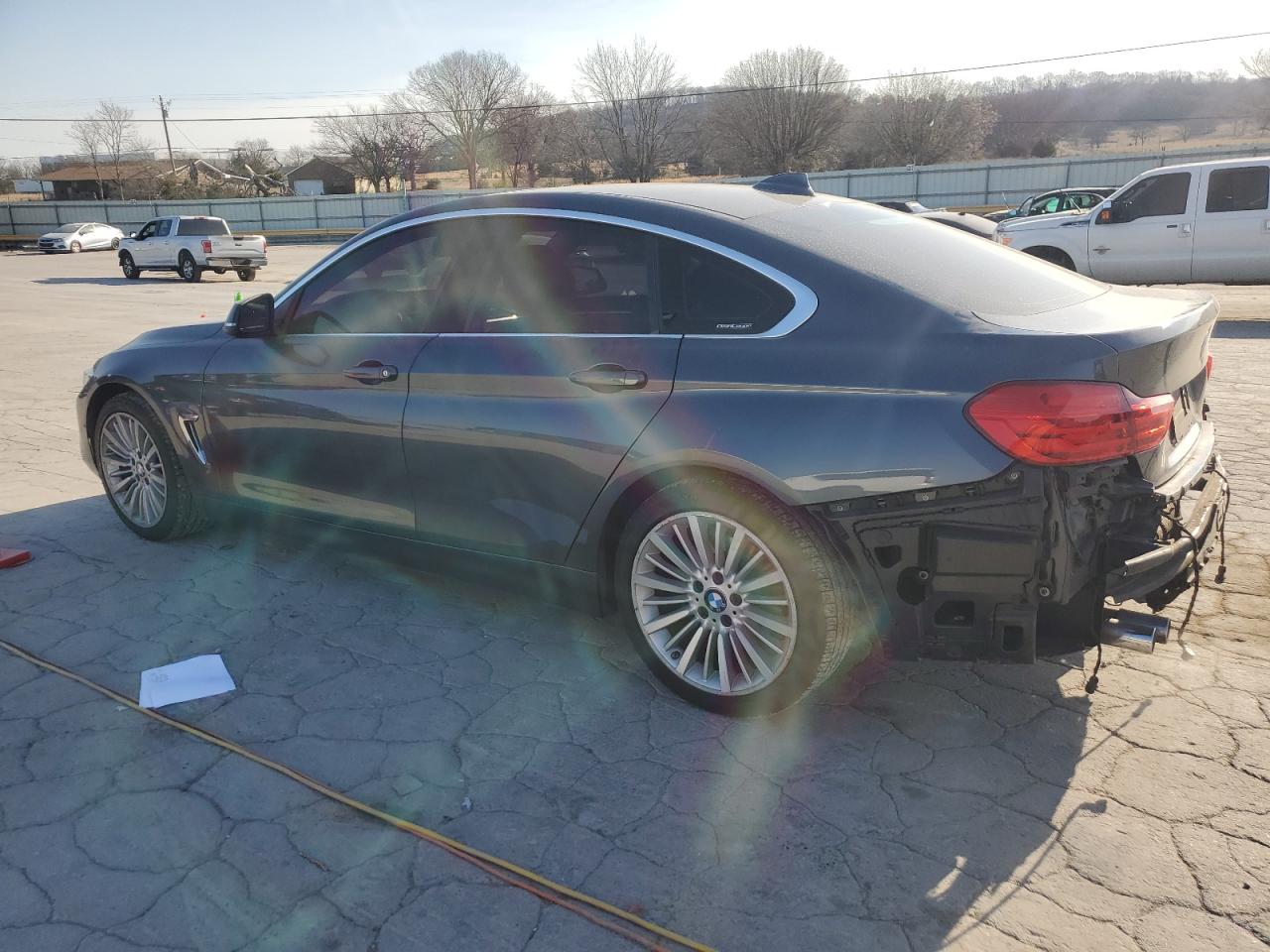 2015 BMW 4er VIN WBA4A9C52FD416219 Copart auction photo, rear end damage thumbnail 2