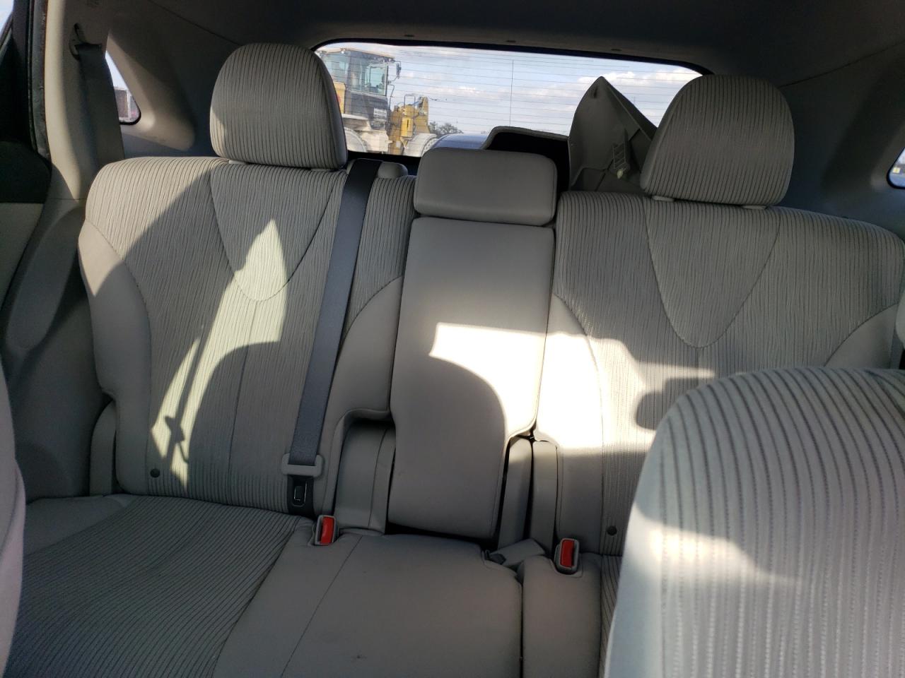 2010 Toyota Venza VIN 4T3ZK3BB2AU031989 Copart auction photo, rear end damage thumbnail 10