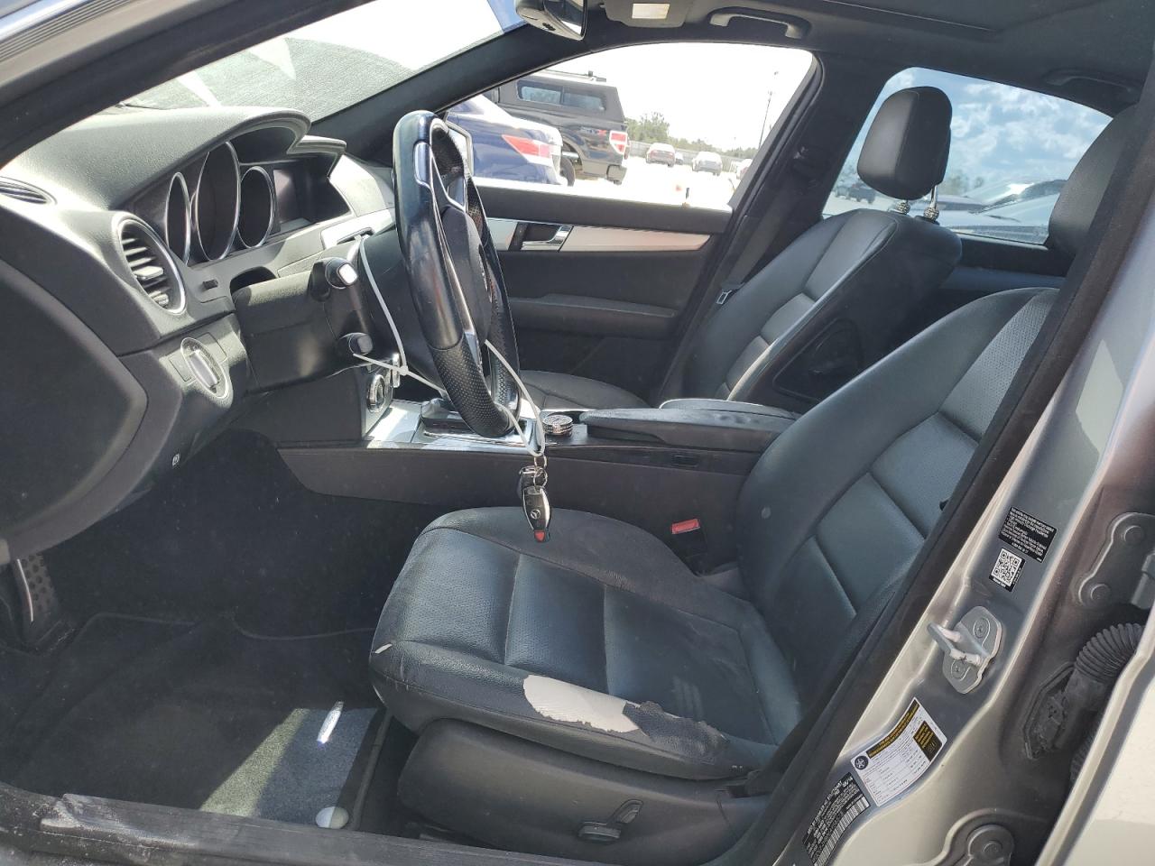 2014 Mercedes-Benz C-klasse VIN WDDGF4HB0EA958573 Copart auction photo, front end damage thumbnail 7