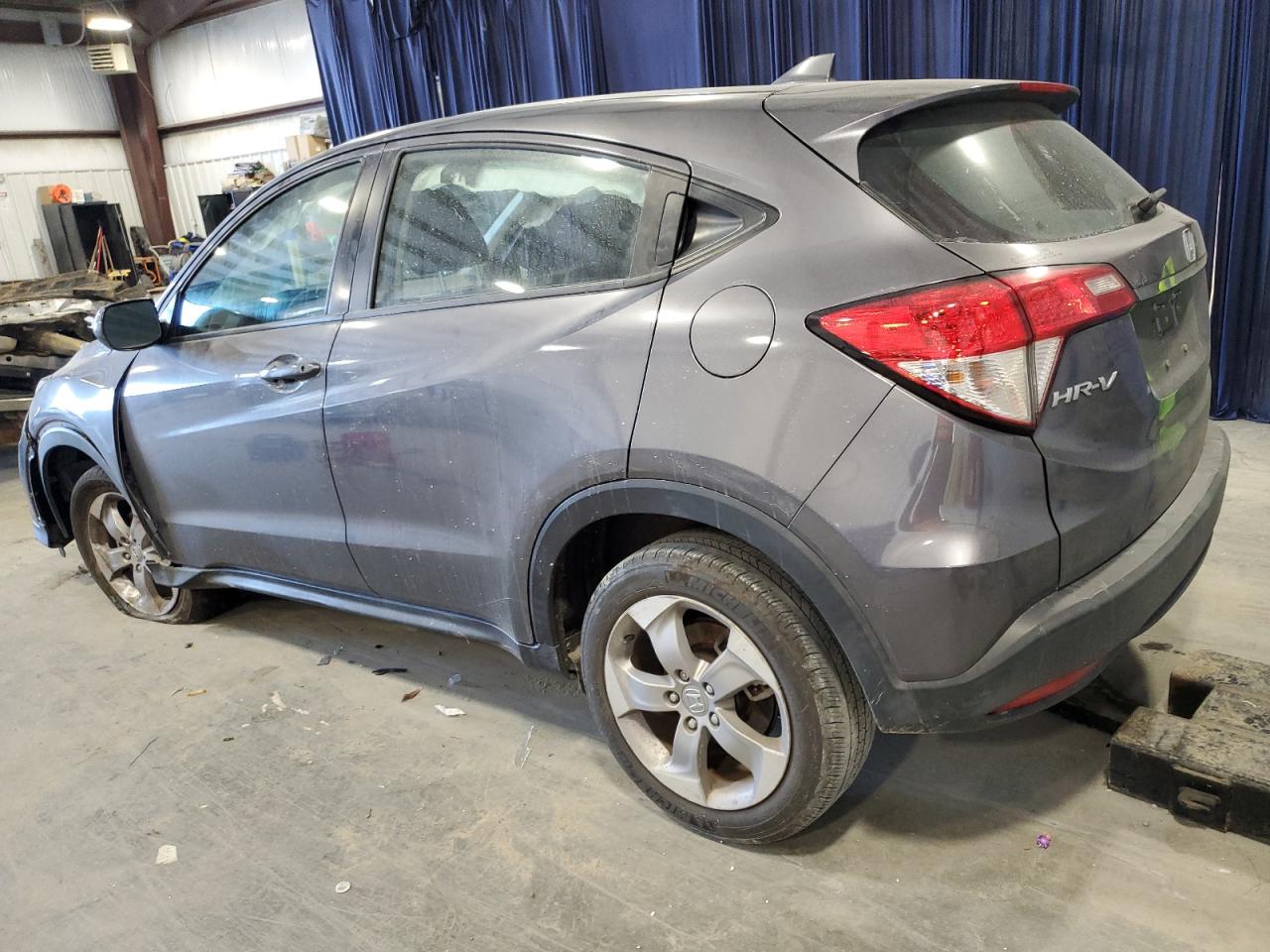 2022 Honda HR-V VIN 3CZRU5H34NM704689 Copart auction photo, front end / side damage thumbnail 2