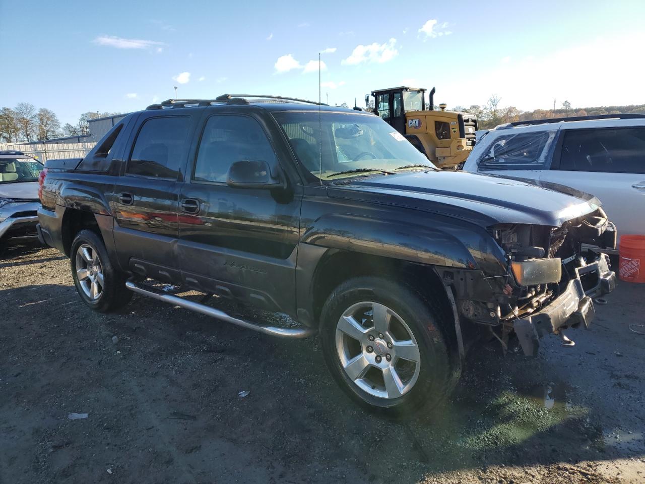 2003 Chevrolet Avalanche VIN 3GNEK13T83G102116 Copart auction photo, front end damage thumbnail 4
