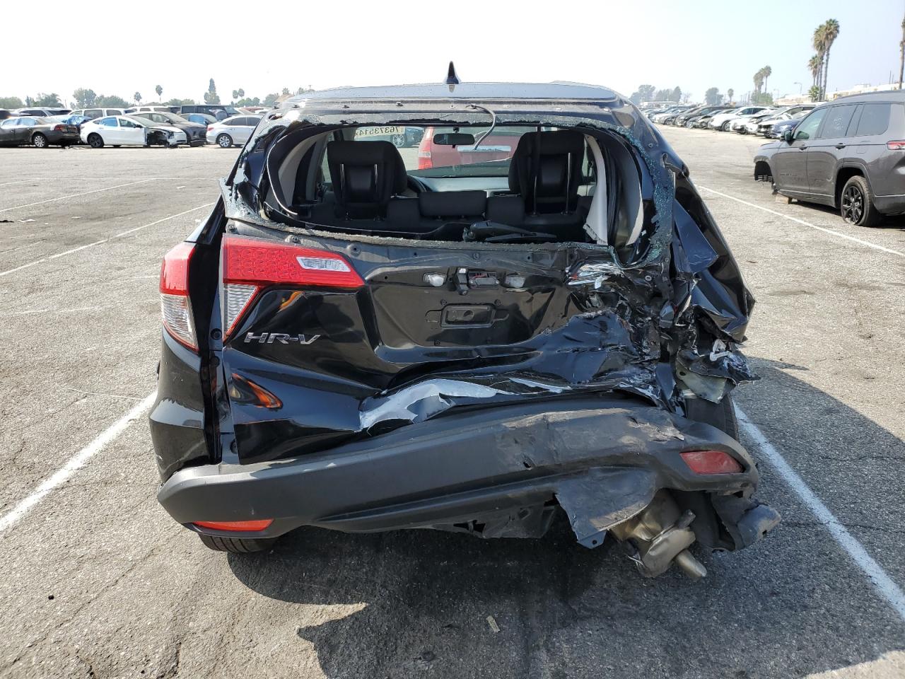 2022 Honda HR-V VIN 3CZRU5H33NM700276 Copart auction photo, front end / rear end damage thumbnail 6