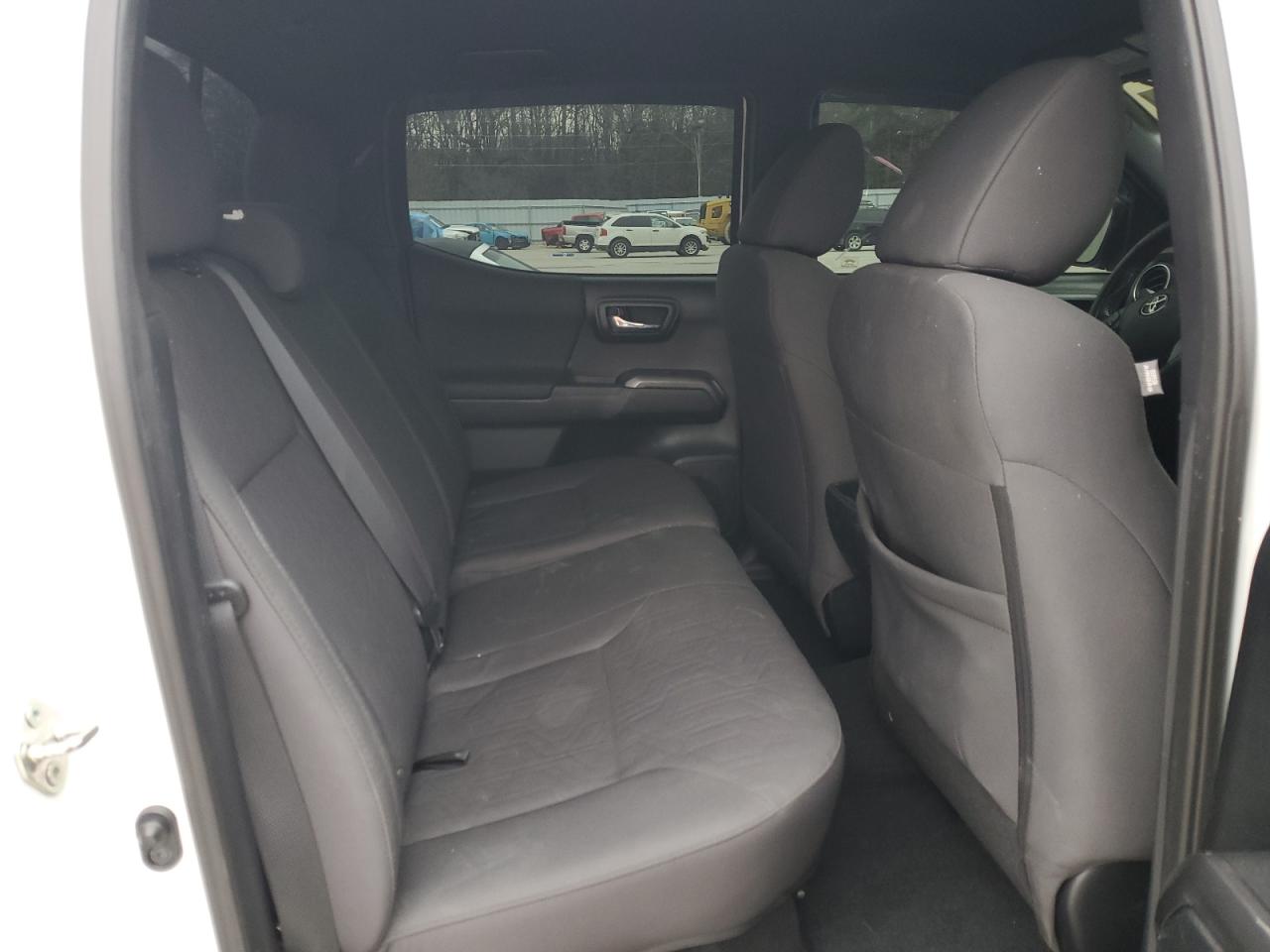2017 Toyota Tacoma VIN 5TFDZ5BN9HX024202 Copart auction photo, front end damage thumbnail 10