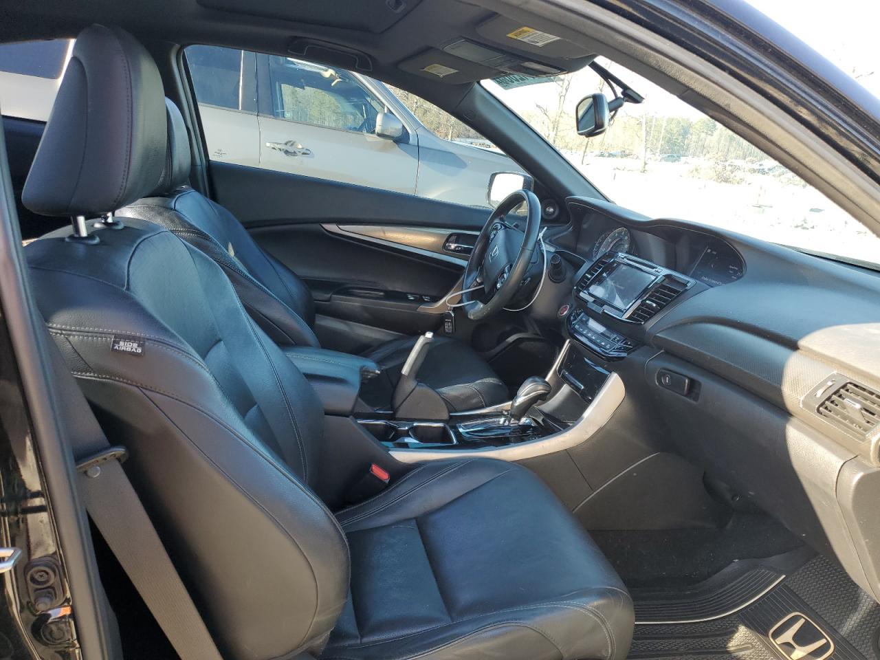 2017 Honda Accord VIN 1HGCT2B85HA001963 Copart auction photo, front end / side damage thumbnail 10