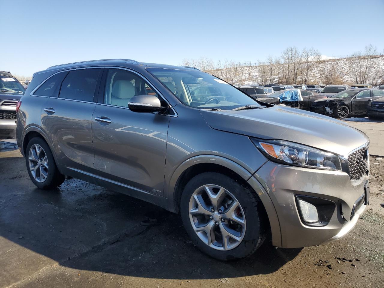 2016 KIA Sorento VIN 5XYPKDA56GG104720 Copart auction photo, front end damage thumbnail 4