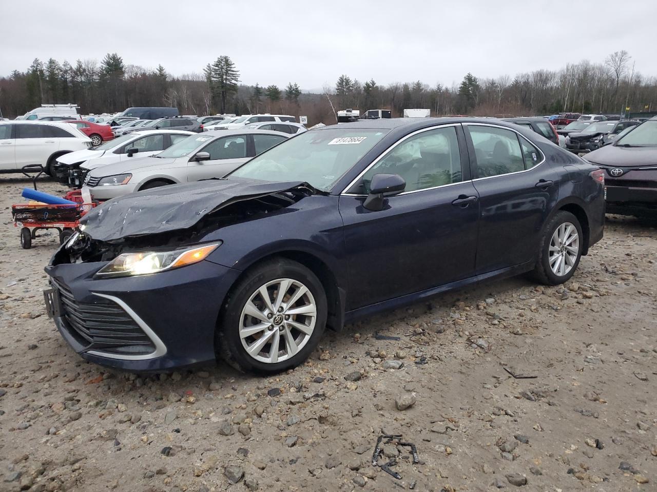 2021 Toyota Camry VIN 4T1C11AK4MU589838