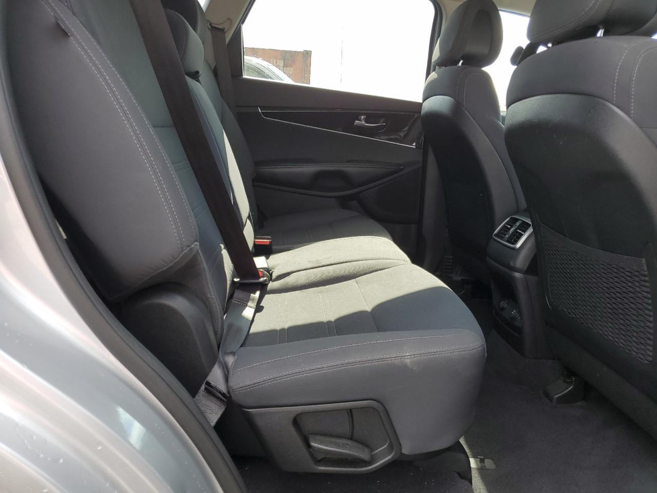 2016 KIA Sorento VIN 5XYPG4A3XGG169716 Copart auction photo, front end damage thumbnail 11