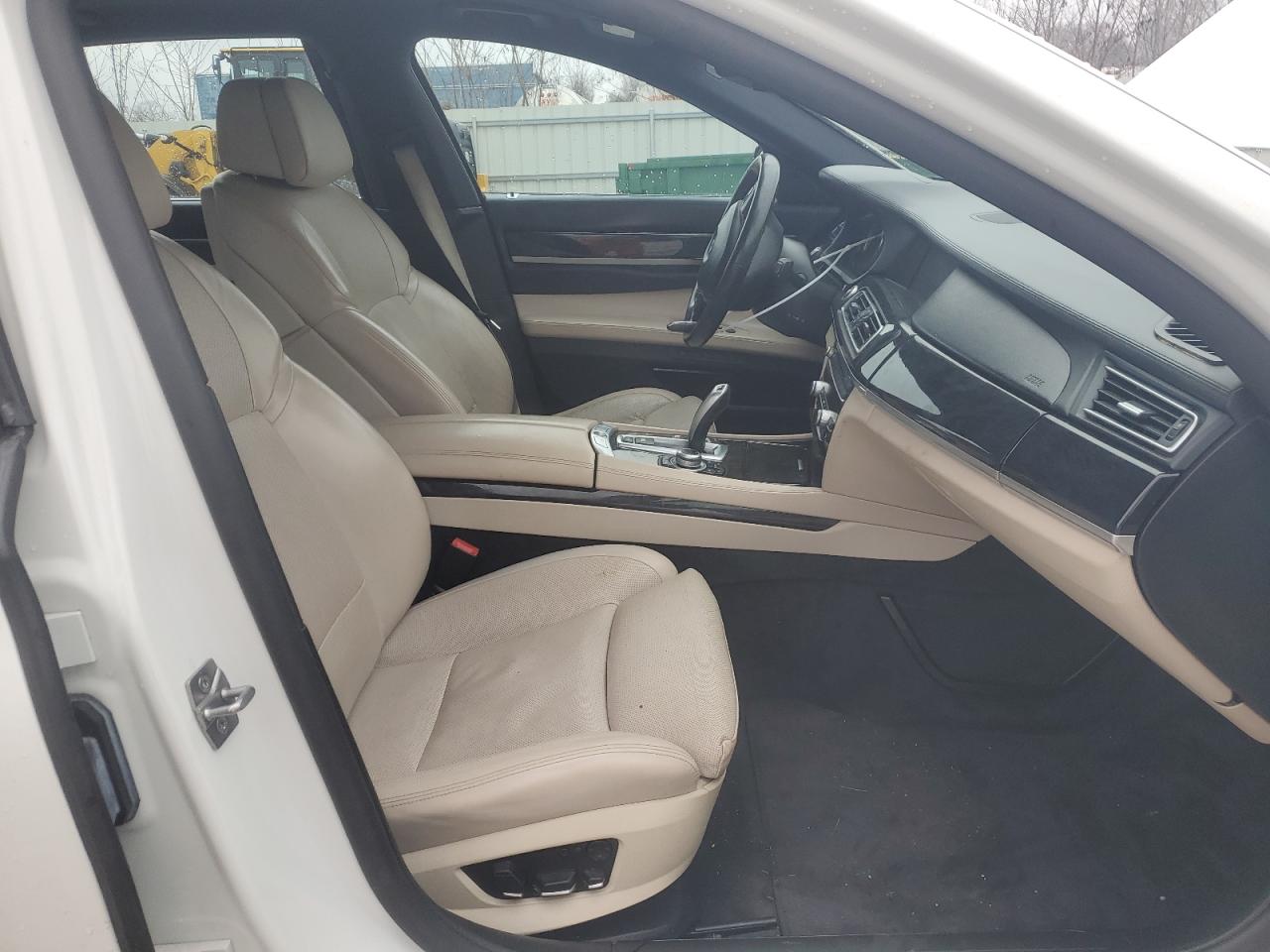 2011 BMW 7er VIN WBAKB8C57BC851641 Copart auction photo, front end / side damage thumbnail 7