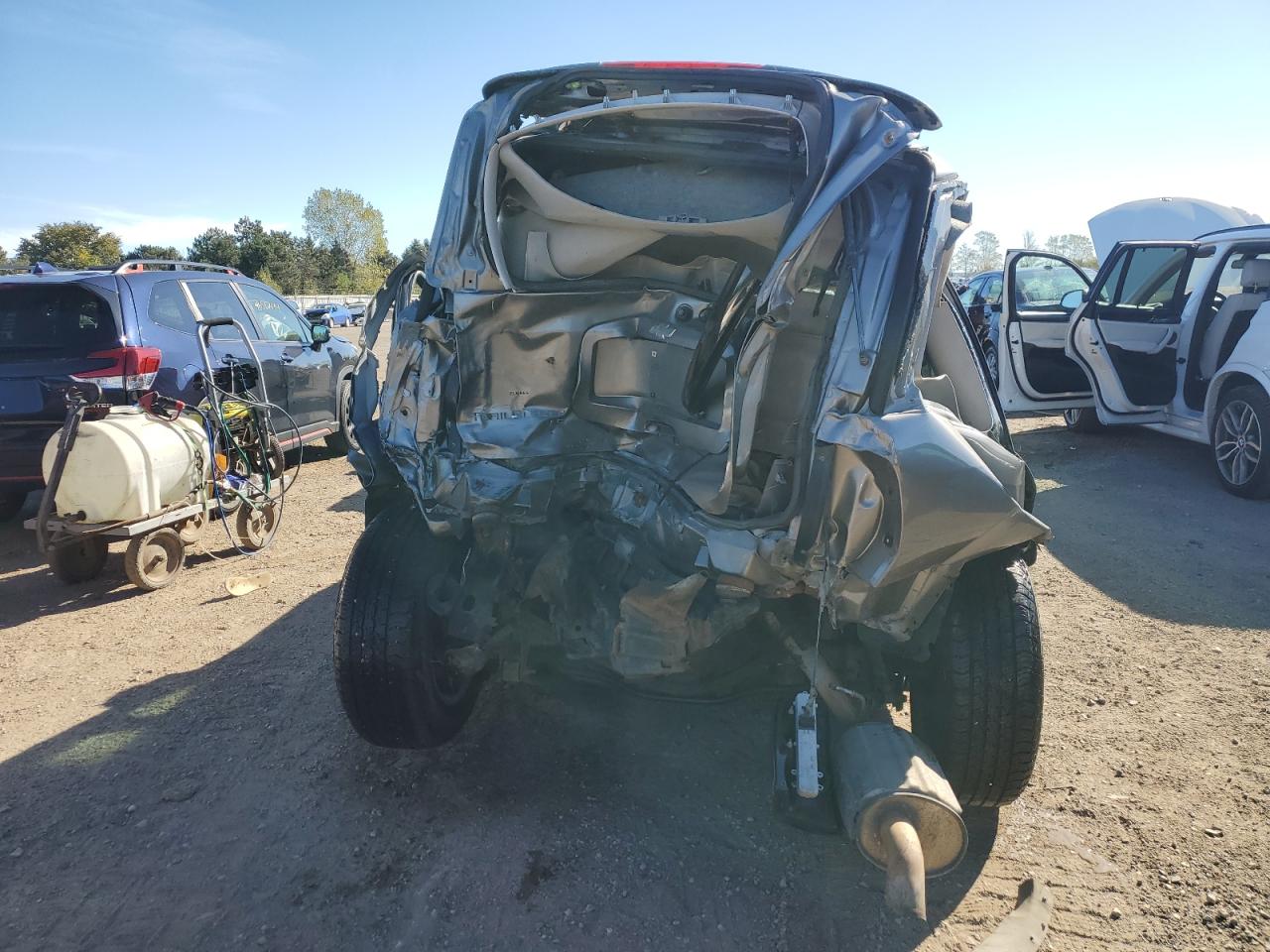 2006 Chevrolet TrailBlazer VIN 1GNDT13S462230527 Copart auction photo, all over damage thumbnail 6
