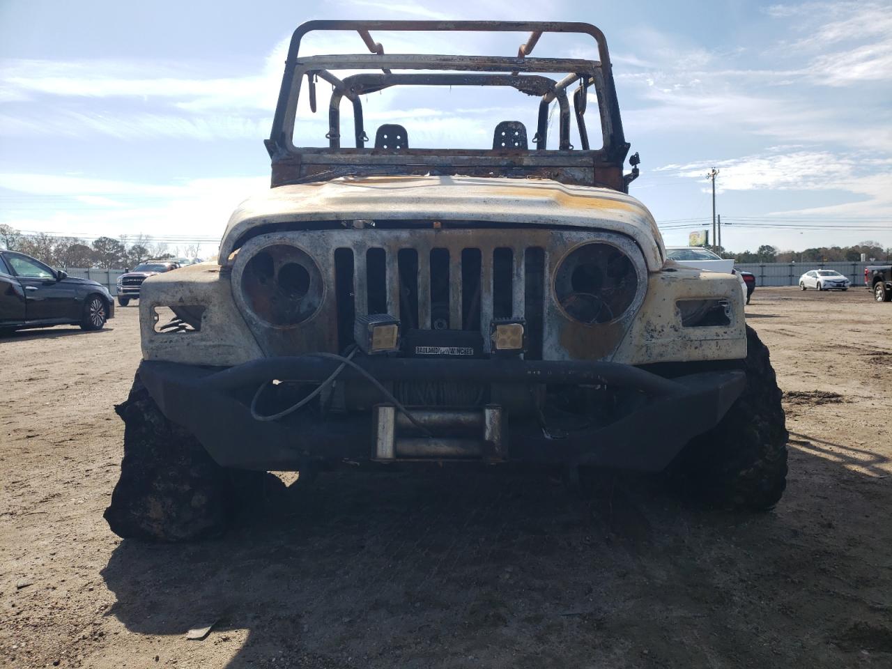 1997 Jeep Wrangler VIN 1J4FY49S2VP526847 Copart auction photo, burn damage thumbnail 5