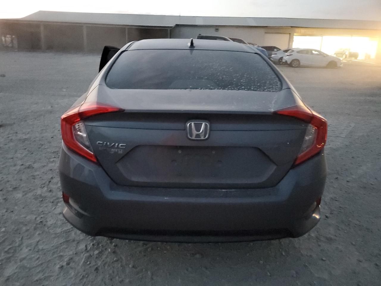 2018 Honda Civic VIN 2HGFC2F77JH580878 Copart auction photo, front end / side damage thumbnail 6