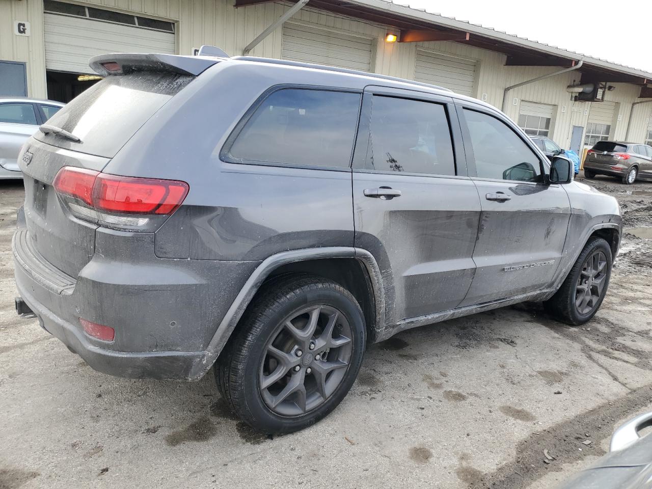 2021 Jeep Grand Cherokee VIN 1C4RJFBG7MC561883 Copart auction photo, side / minor dent/scratches damage thumbnail 3