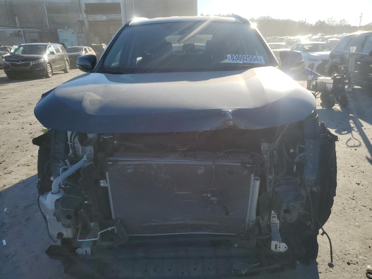 2019 Toyota RAV 4 VIN 2T3G1RFV1KW010697 Copart auction photo, front end / minor dent/scratches damage thumbnail 5