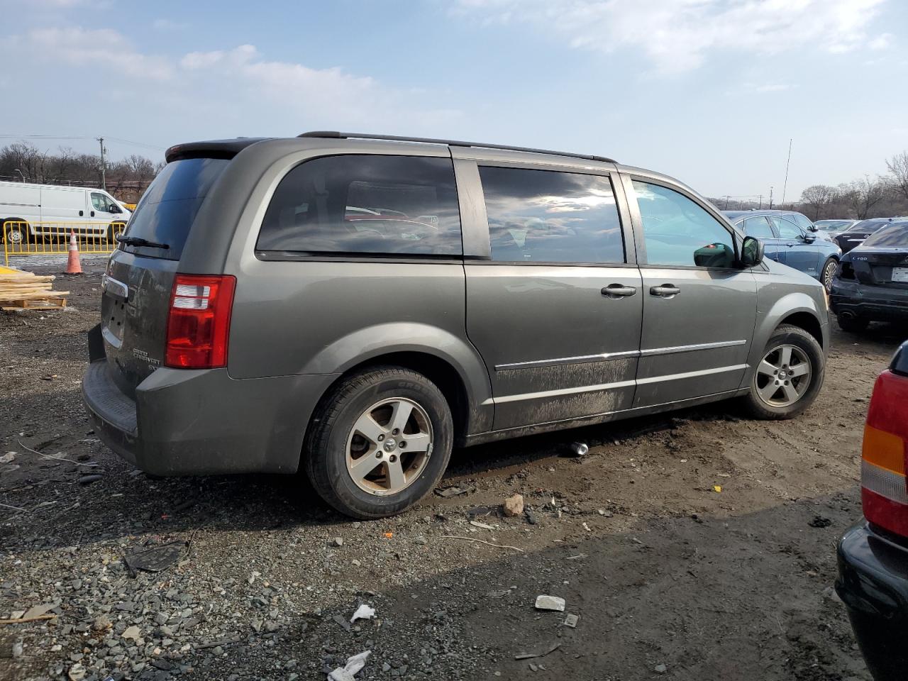 2010 Dodge Caravan VIN 2D4RN5D18AR396598 Copart auction photo, side / minor dent/scratches damage thumbnail 3
