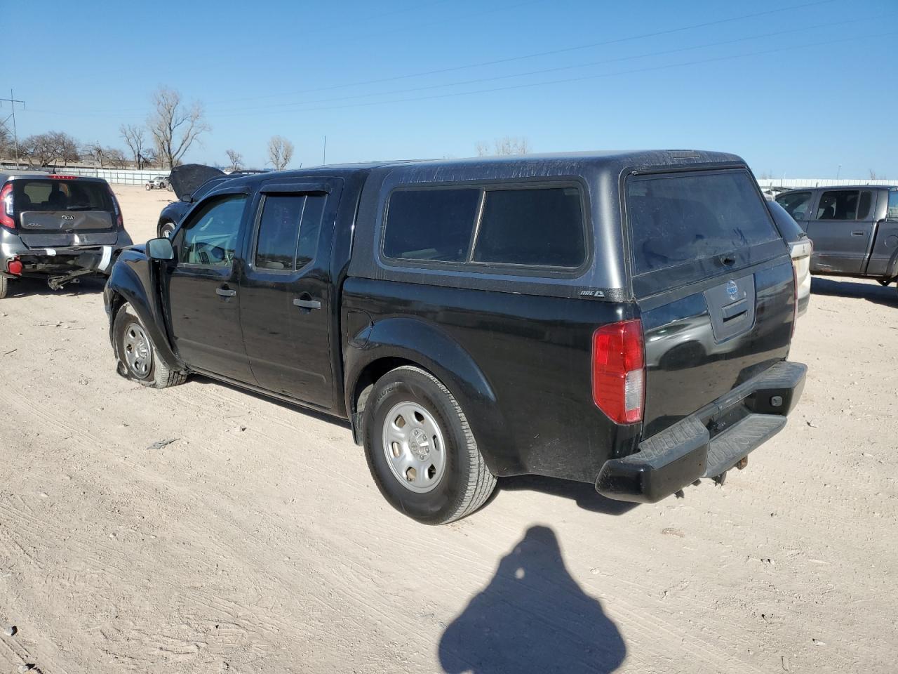 2017 Nissan Navara (Frontier) VIN 1N6AD0ER0HN717767 Copart auction photo, front end / minor dent/scratches damage thumbnail 2