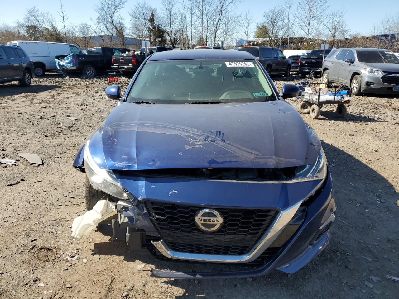 2020 Nissan Altima VIN 1N4BL4BV3LN302704 Copart auction photo, front end / side damage thumbnail 5