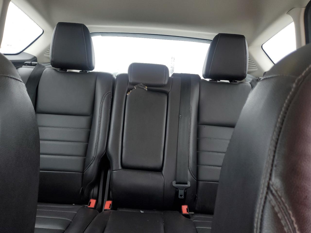 2016 Ford C-MAX VIN 1FADP5BUXGL105573 Copart auction photo, side damage thumbnail 10