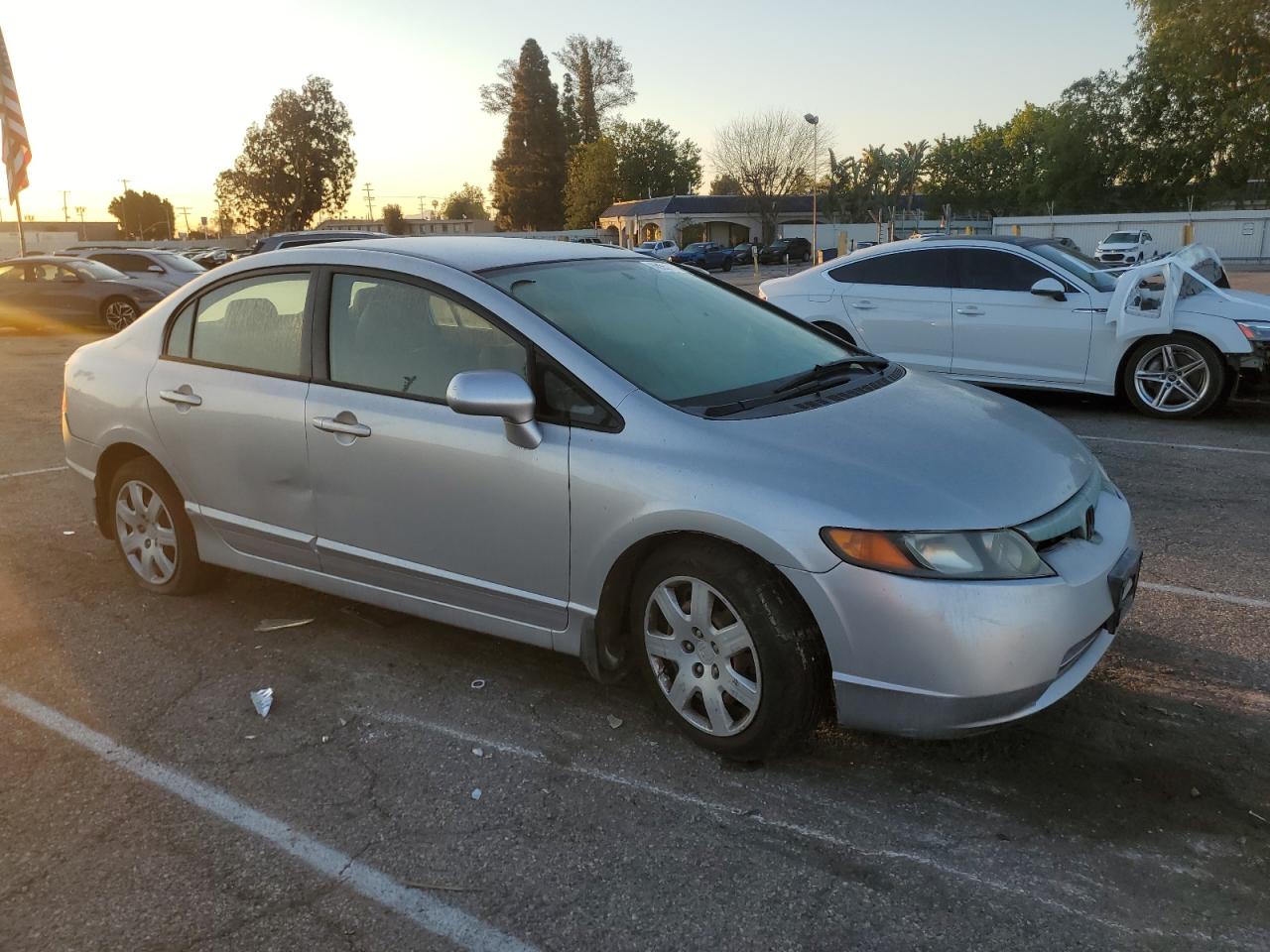2007 Honda Civic VIN 2HGFA16577H500230 Copart auction photo, minor dent/scratches damage thumbnail 4