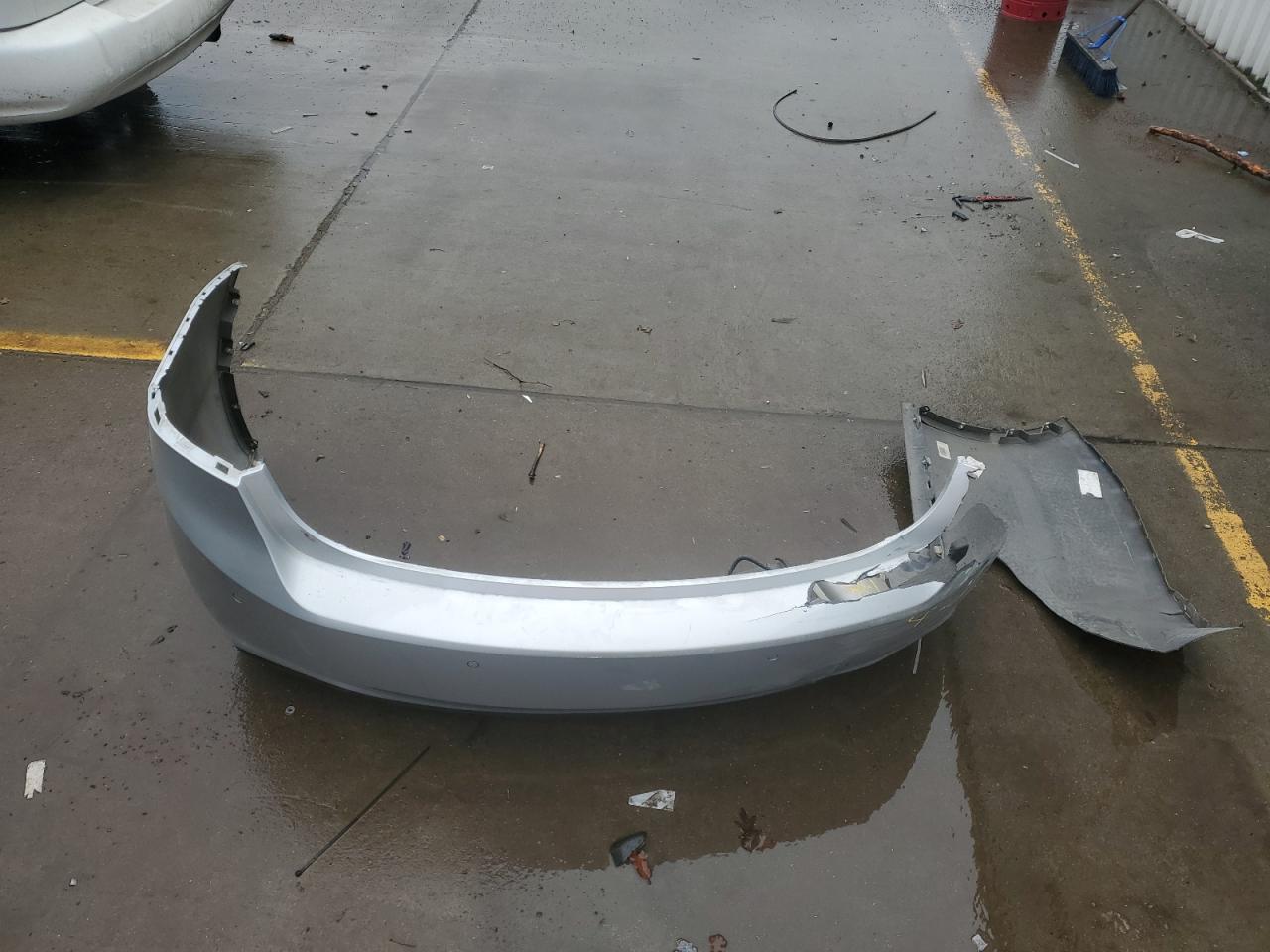2019 Chevrolet Impala VIN 2G1105S30K9110475 Copart auction photo, rear end damage thumbnail 12