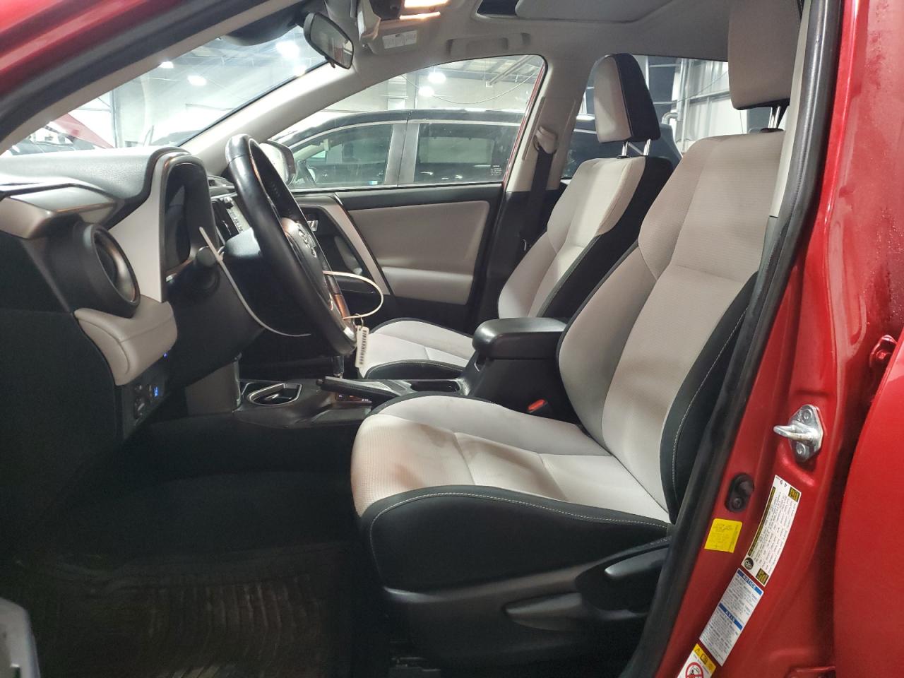 2016 Toyota RAV 4 VIN JTMRFREVXGJ070964 Copart auction photo, front end damage thumbnail 7