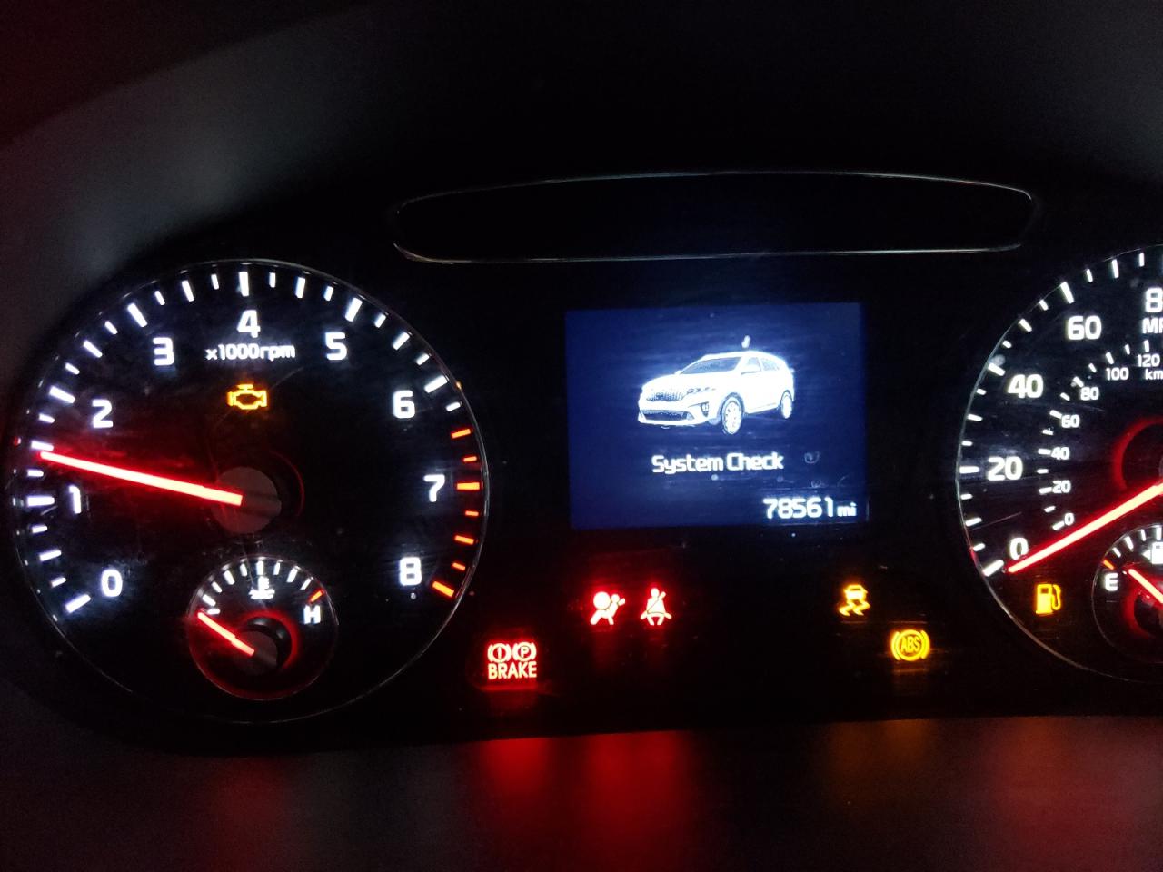 2020 KIA Sorento VIN 5XYPGDA31LG663506 Copart auction photo, front end / minor dent/scratches damage thumbnail 9