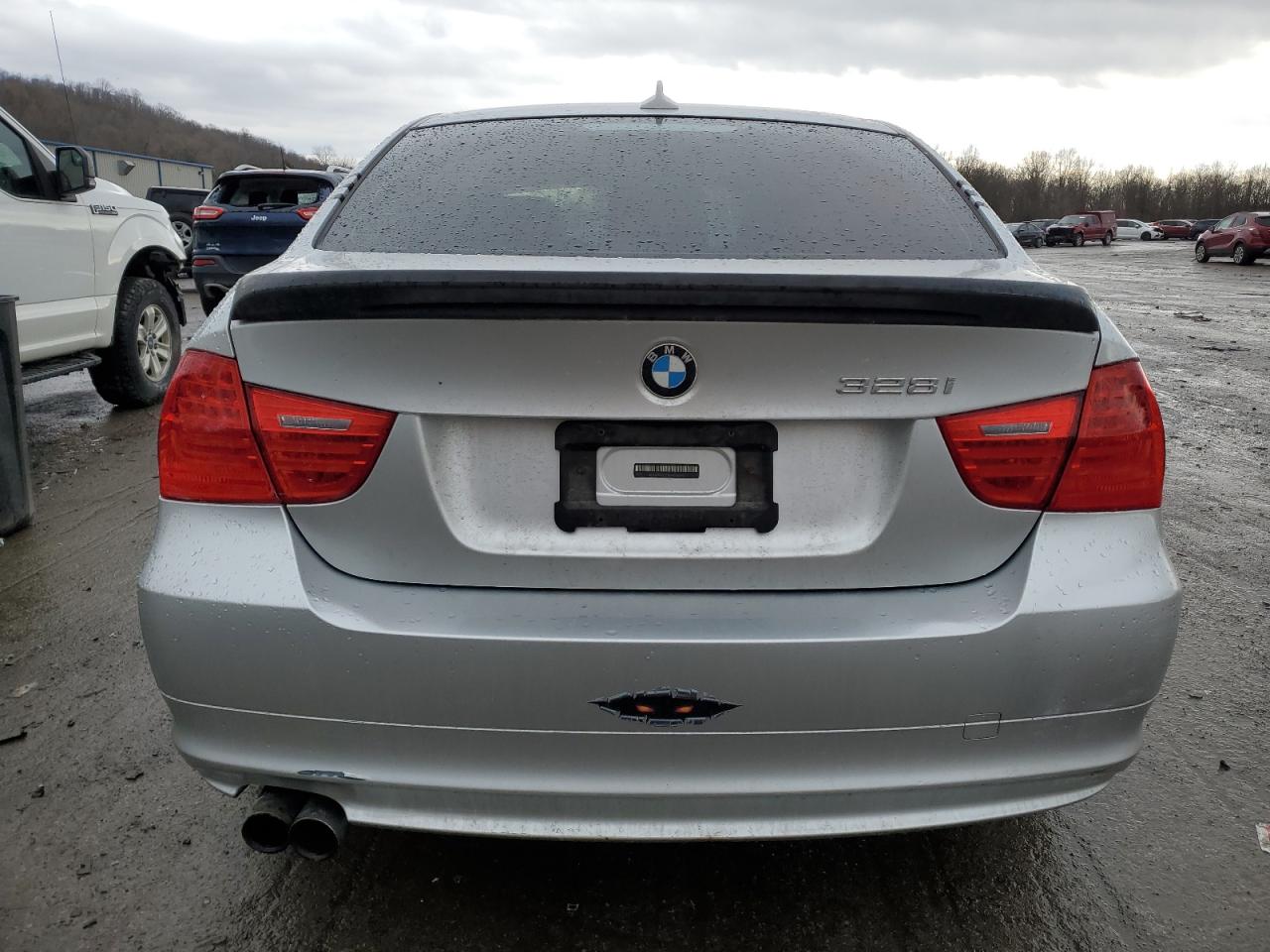 2011 BMW 3er VIN WBAPK5C51BA658692 Copart auction photo, mechanical / front end damage thumbnail 6